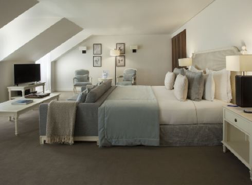 Corpo Santo Lisbon Historical Hotel