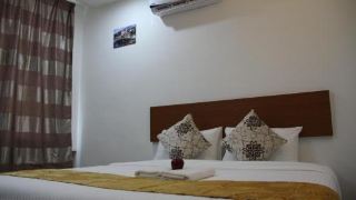 big-apple-hotel