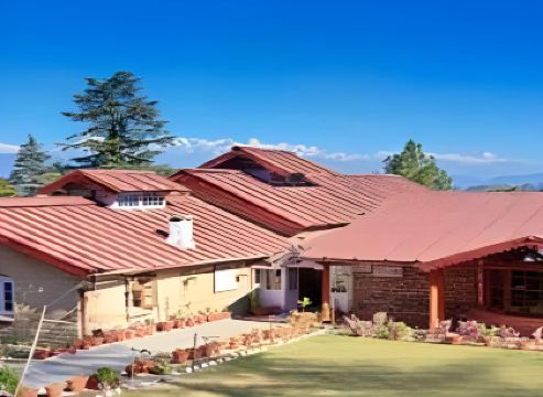 Chevron Ranikhet Club