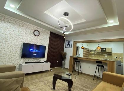 El-Mak Luxury Homes