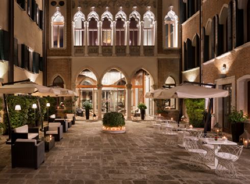 Sina Centurion Palace