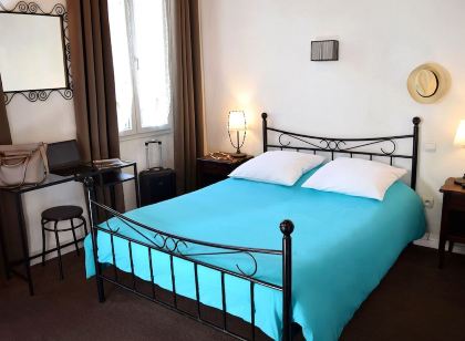 Nouvel Hotel Saint Raphael l Centre ville l Bord de mer