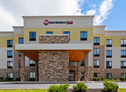 Best Western Plus Erie Inn & Suites