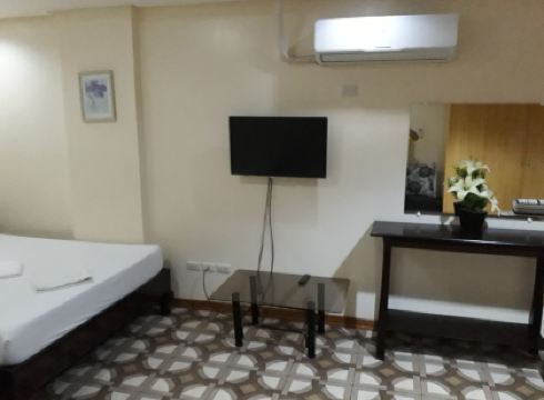 Wmv Hotel & Restaurant