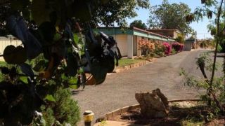 inland-oasis-motel