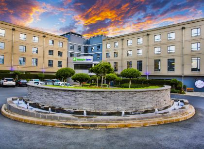 Holiday Inn Express SANDTON - WOODMEAD by IHG