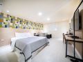 white-hotel