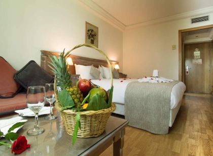 El Oumnia Puerto & Spa