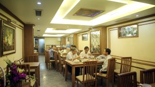 lenid-de-ho-guom-hotel