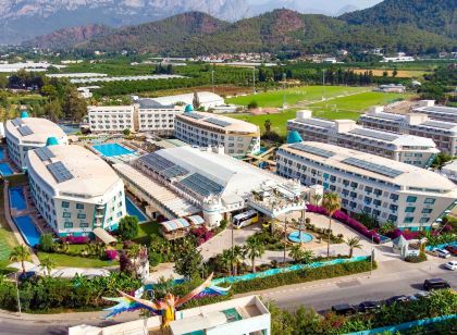 Daima Biz Hotel - Dolusu Aquapark Access