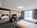 adonis-hotel