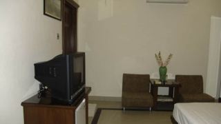 raj-one-hotel