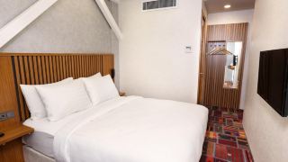 discovery-hotel