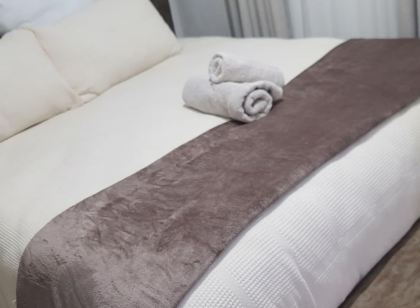Two bed Nyanga Lakeside Cottage - 2298