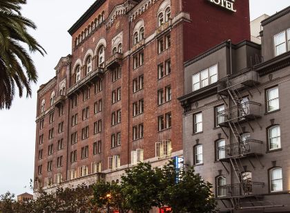 Harbor Court Hotel