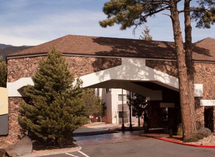 엠버시 스위트 바이 힐튼 플래그스태프