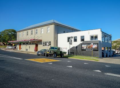 Pier Hotel Coffs Harbour