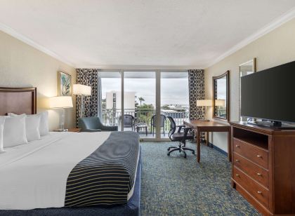 베스트 웨스턴 코코아 비치 호텔 & 스위트