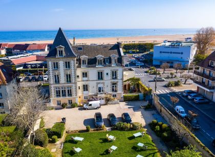 Hôtel Villa Andry et Bar Panoramique