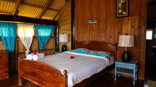 takalana-bay-retreat