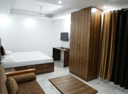 Shanti Residency