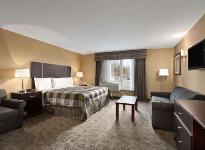 Days Inn by Wyndham Brampton