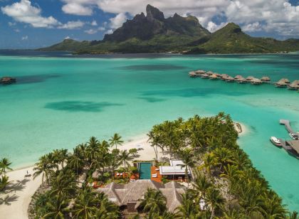 フォーシーズンズリゾート ボラボラ