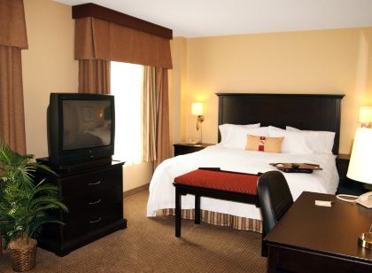 Hampton Inn & Suites by Hilton Laval