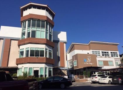 Le Lerts Living Hotel