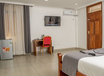 Whirlspring Hotel