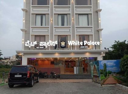 hotel white palace