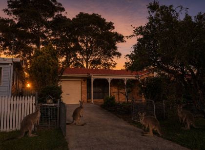Spacious three-bedroom holiday home with the entire house exclusively yours