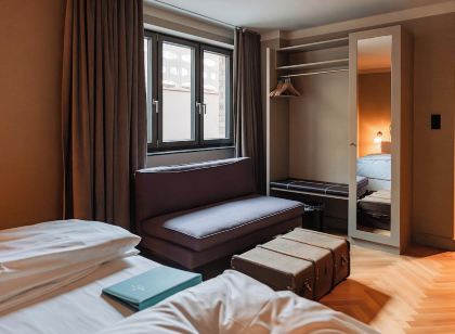 Mimosa Hotel