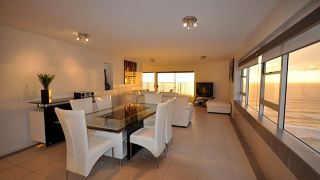 pacific-plaza-apartments