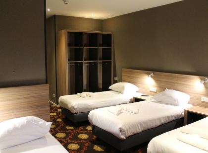 Aston City Hotel