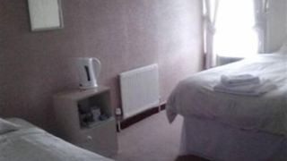 roselea-hotel-st-chads
