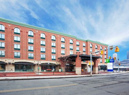 Holiday Inn Express & Suites PITTSBURGH-SOUTH SIDE by IHG