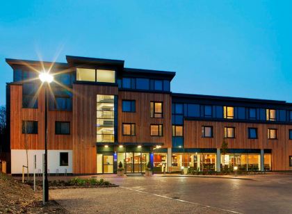 Holiday Inn Express Cambridge West - Cambourne
