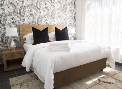 3 Lux Suites