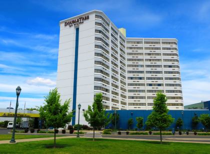 DoubleTree by Hilton Spokane-City Center