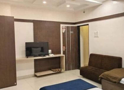 V Executive Hotel