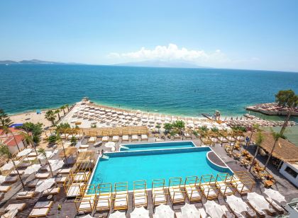 San Angelo Luxury Resort - Adults Only