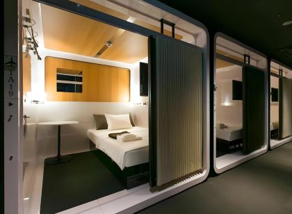 FIRST CABIN NISHI UMEDA