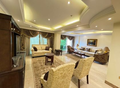 4 Bedrooms Apt. Zamalek-Mynt Hospitality