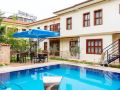 pera-house-kaleici