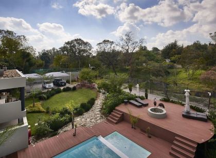 Dynasty Forest Sandown Self Catering Hotel