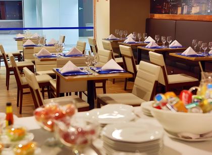 Tryp by Wyndham Sao Paulo Airport - Hotel de Transito Terminal 3 Internacional - Lado Ar - Area Rest