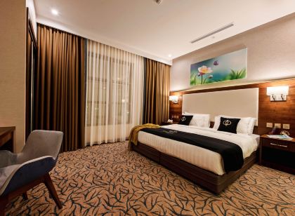 Sunday Emerald Hotel
