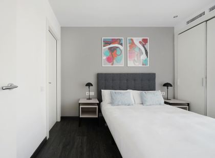 numa I Colmena Apartments