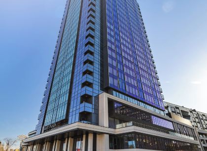 East Plaza Hotel